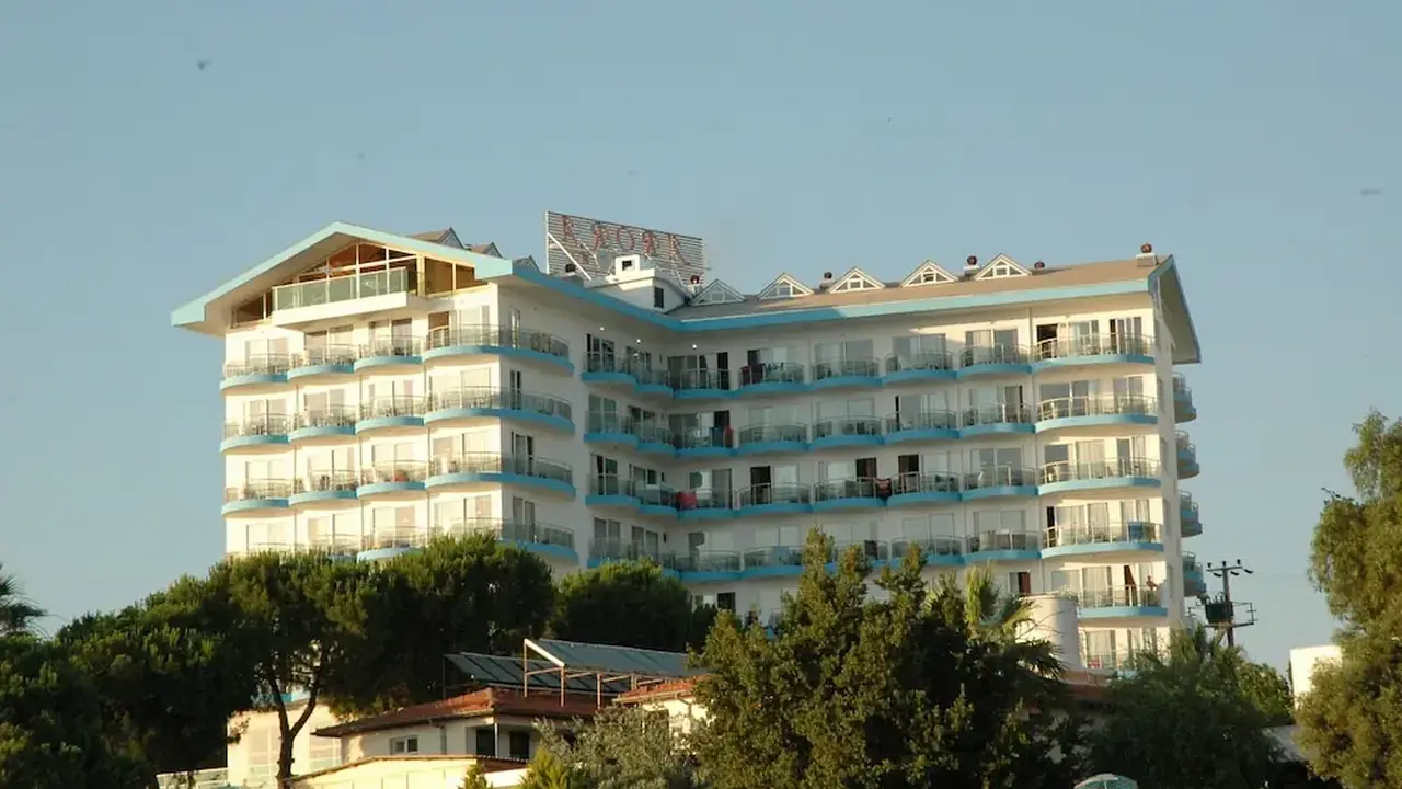 Arora Hotel