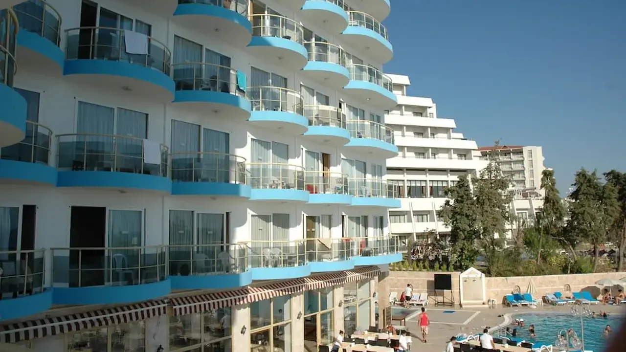 Arora Hotel