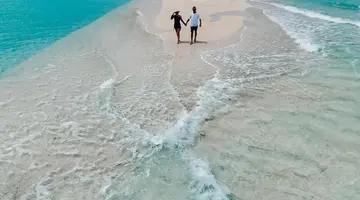 ARRIVAL BEACH & SPA, GULHI