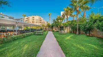 Arsi Blue Beach Hotel