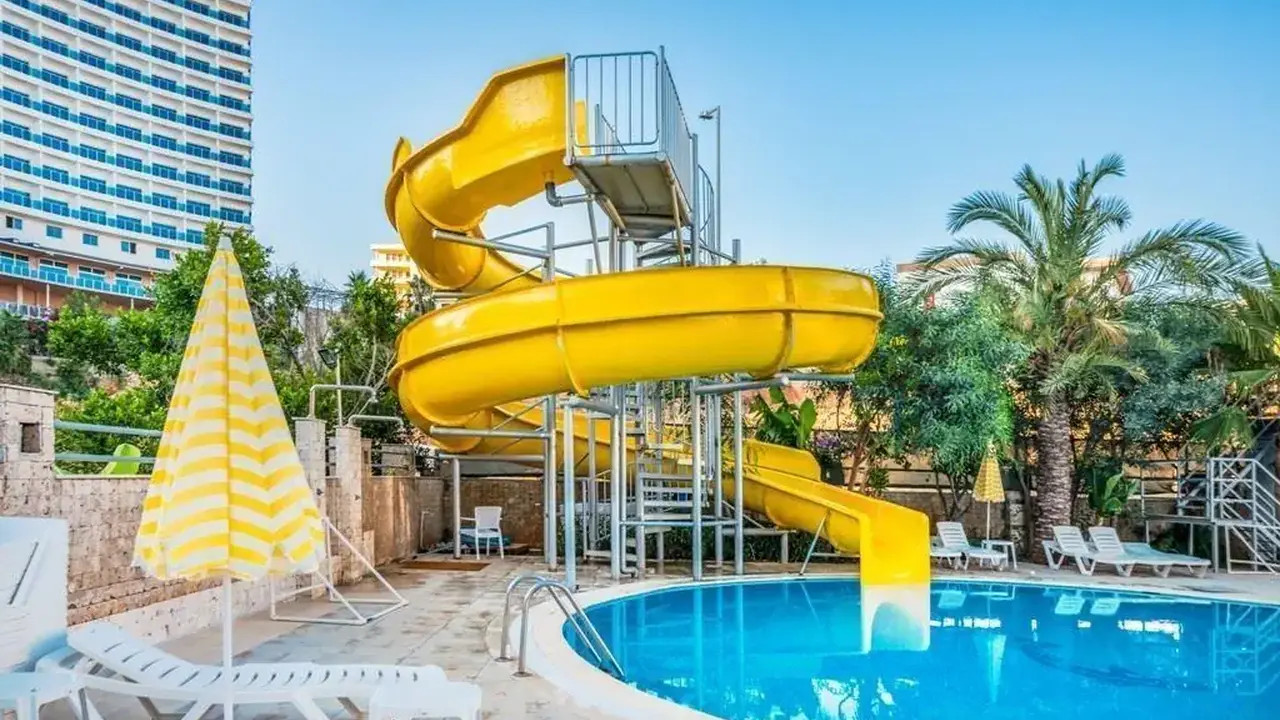 Arsi Blue Beach Hotel