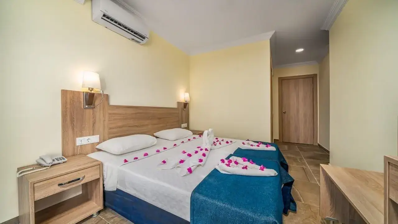 Arsi Blue Beach Hotel