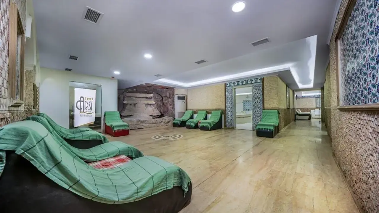 Arsi Blue Beach Hotel