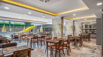 Arsi Paradise Beach Hotel