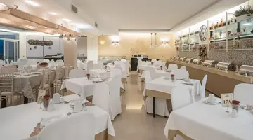 Art Hotel Debono