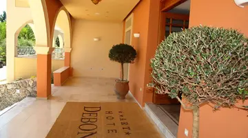 Art Hotel Debono
