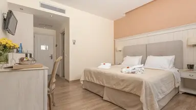 Art Hotel Debono