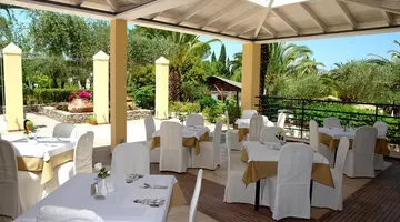 Art Hotel Debono