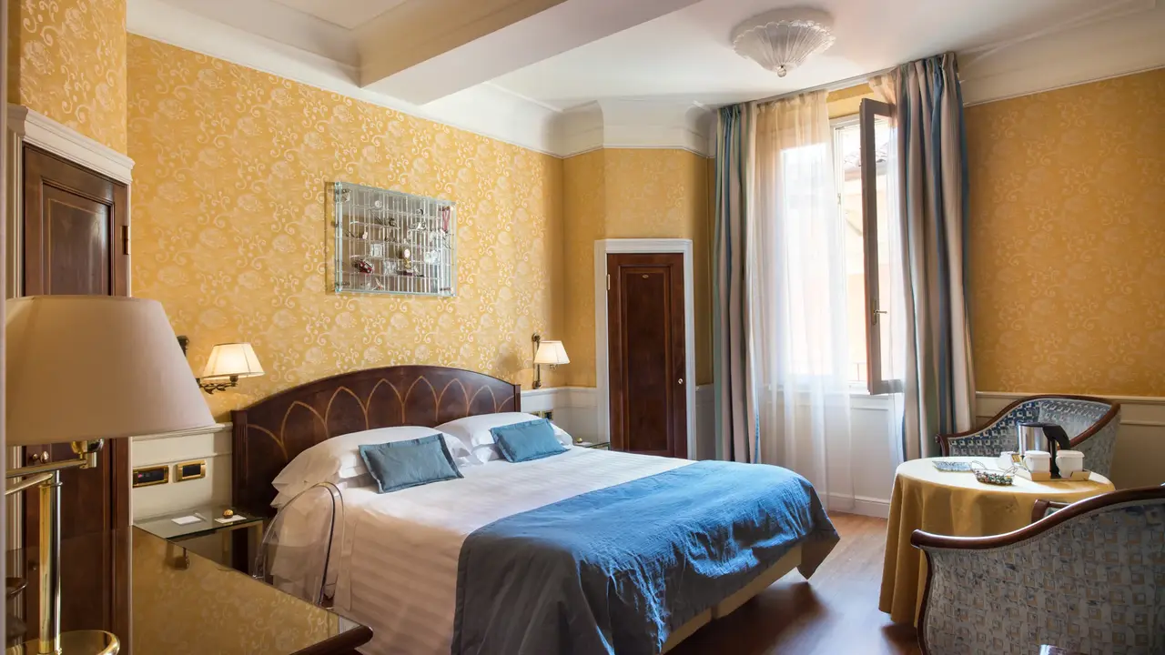 Art Hotel Orologio