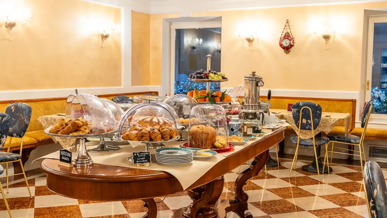 Art Hotel Orologio