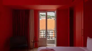 Art Legacy Hotel