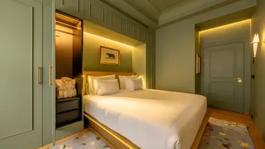 Art Legacy Hotel