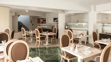 Artemis Hotel Apartments