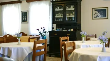 Artemis Santorini