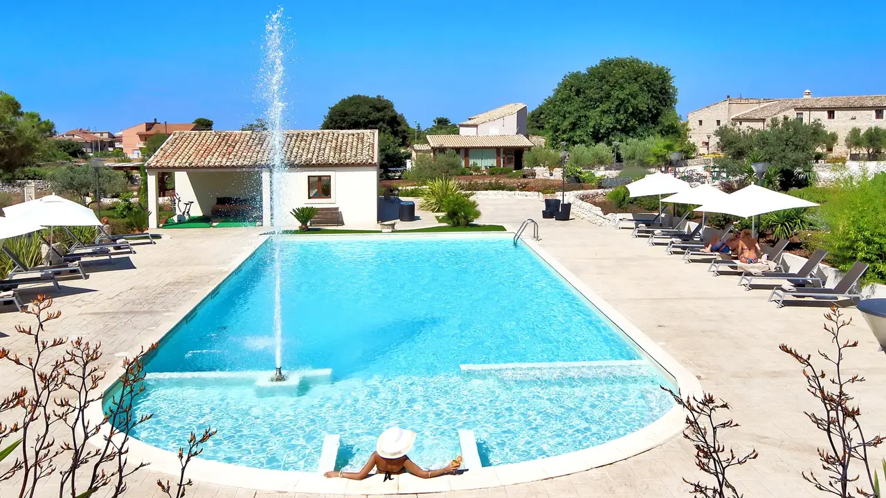 Artemisia Resort