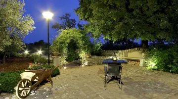 Artemisia Resort