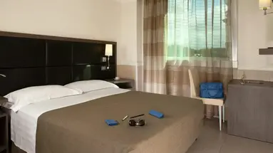 Artis Hotel