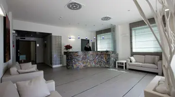 Artis Hotel
