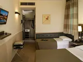Artis Hotel