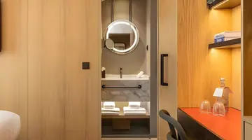 Arts Hotel Porto, Tapestry Collection by Hilton