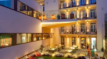 Arts Hotel Porto, Tapestry Collection by Hilton