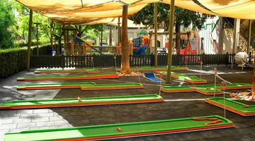Arum Barut Collection