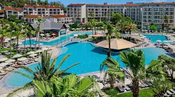 Arum Barut Collection