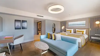 Arum Barut Collection