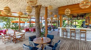 Arum Barut Collection