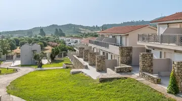 Arya Hotel