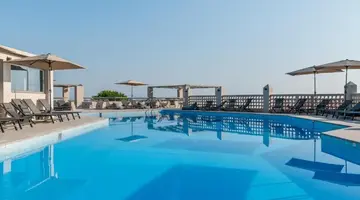 Arya Hotel