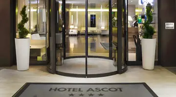 Ascot & Spa