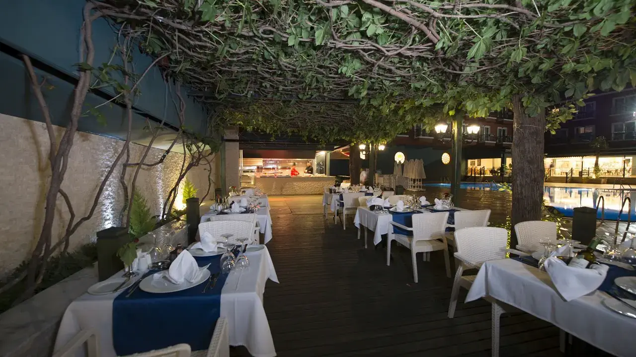 Asdem Park Hotel