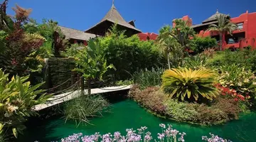Asia Gardens Hotel and Thai Spa, a Royal Hideaway Hotel