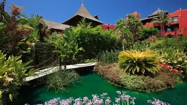 Asia Gardens Hotel and Thai Spa, a Royal Hideaway Hotel