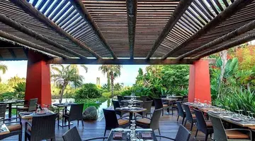 Asia Gardens Hotel and Thai Spa, a Royal Hideaway Hotel