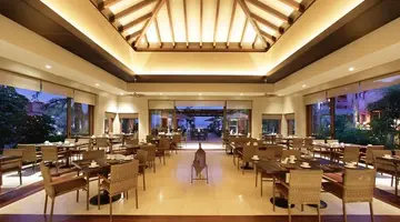 Asia Gardens Hotel and Thai Spa, a Royal Hideaway Hotel
