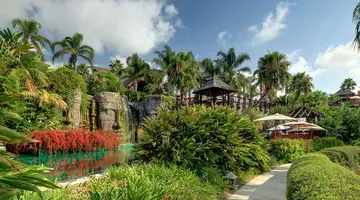 Asia Gardens Hotel and Thai Spa, a Royal Hideaway Hotel