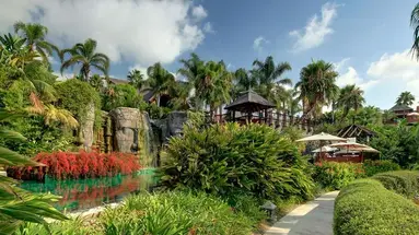 Asia Gardens Hotel and Thai Spa, a Royal Hideaway Hotel