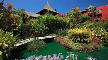 Asia Gardens Hotel and Thai Spa, a Royal Hideaway Hotel