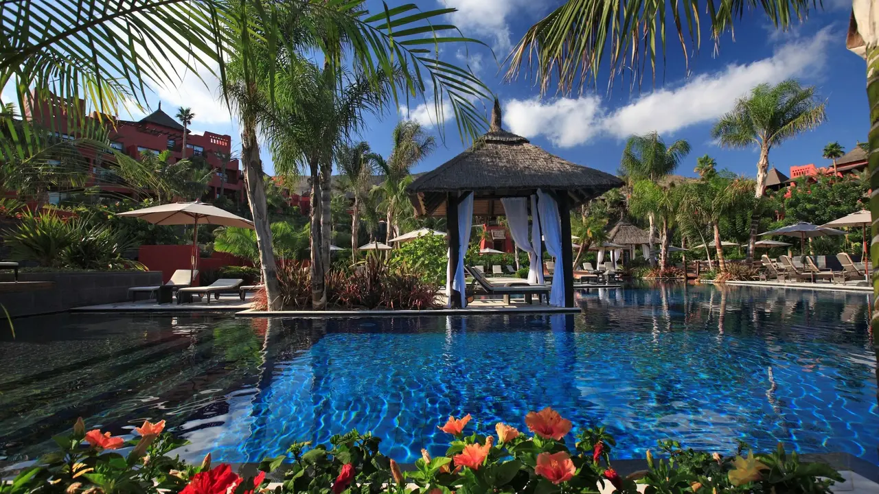 Asia Gardens Hotel & Thai Spa, a Royal Hideaway Hotel