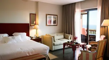 Asia Gardens Hotel & Thai Spa, a Royal Hideaway Hotel
