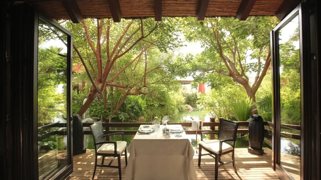 Asia Gardens Hotel & Thai Spa