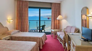 Aska Just In Beach Hotel