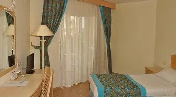 Aska Just In Beach Hotel
