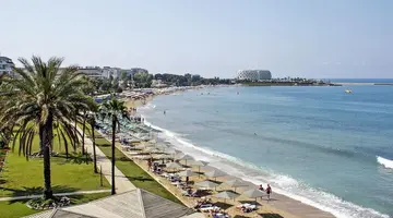 Aska Just In Beach Hotel