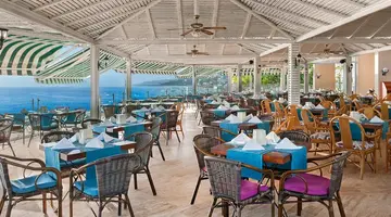 Aska Just In Beach Hotel