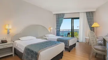 Aska Just In Beach Hotel
