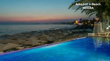 ASKA JUST IN BEACH
