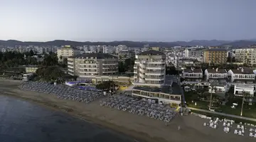 ASKA JUSTIN BEACH